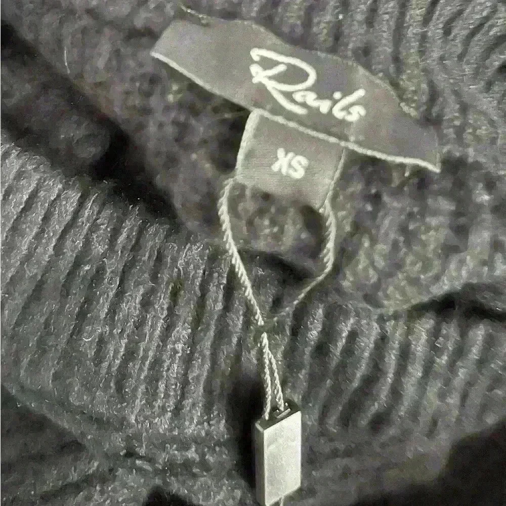 NWT Rails Alexi Sweater in Black Size Xsmall new - Picture 5 of 5